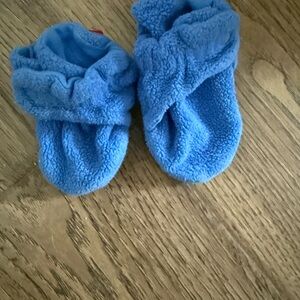 Zutano Blue Plush Baby Booties